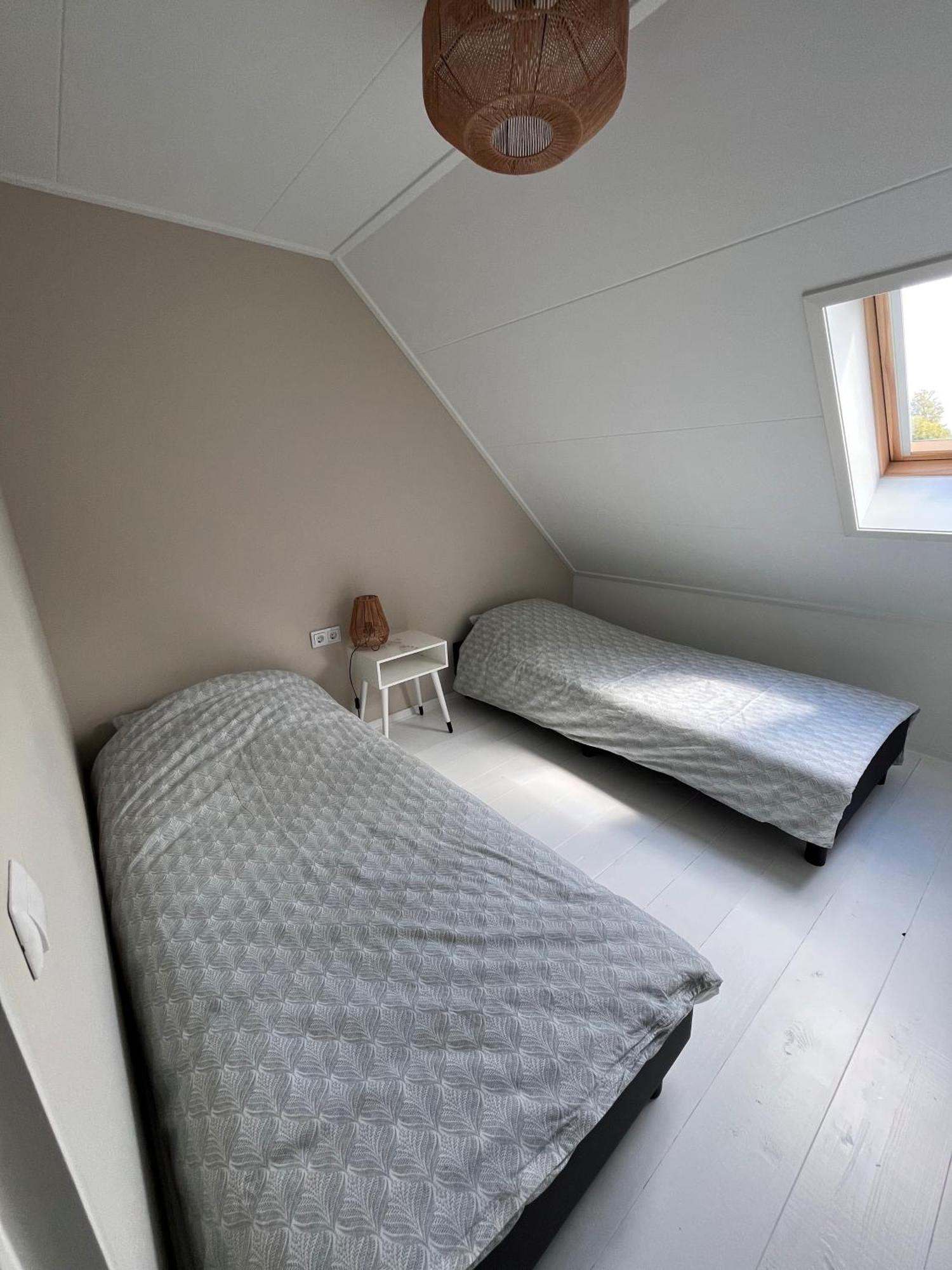 Cosy Vacation Home With Large Fenced Garden Bruinisse Εξωτερικό φωτογραφία